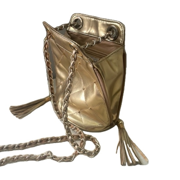 Vintage 90's Gold Quilted Chain Bag - Picture 2 of 9